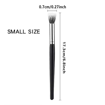 Pointillator brush Blush brush Pure wool flat head Cangzhou makeup brush Soft bristle wooden handle Beauty tool